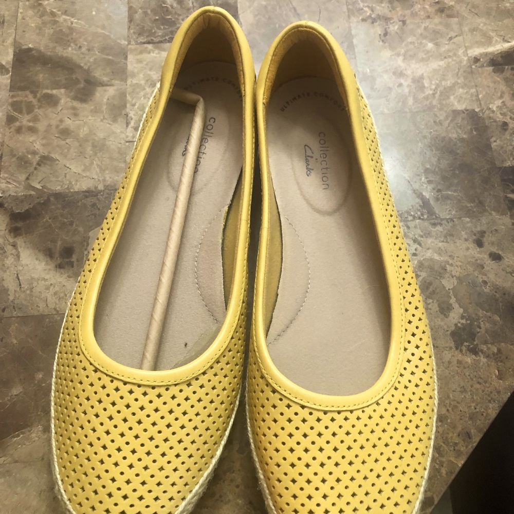 Clarks - ultimate comfort - 8 W - never worn